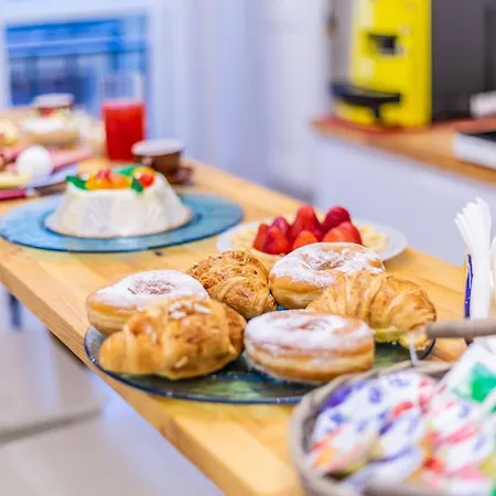 Alojamento de Acomodação e Pequeno-almoço Opera Dei Pupi