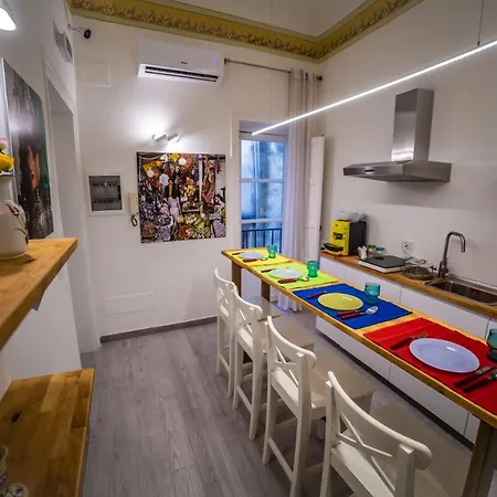 Opera Dei Pupi Alojamento de Acomodação e Pequeno-almoço 4*