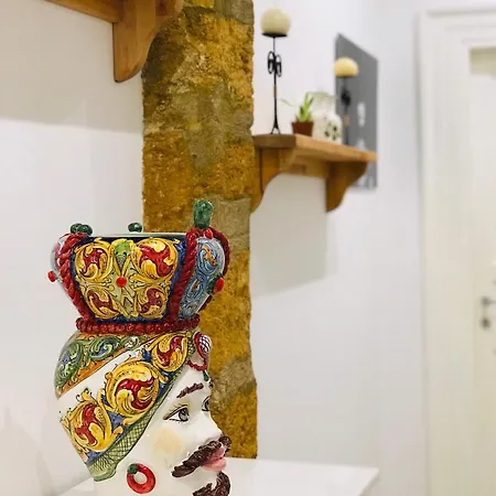 Opera Dei Pupi Alojamento de Acomodação e Pequeno-almoço