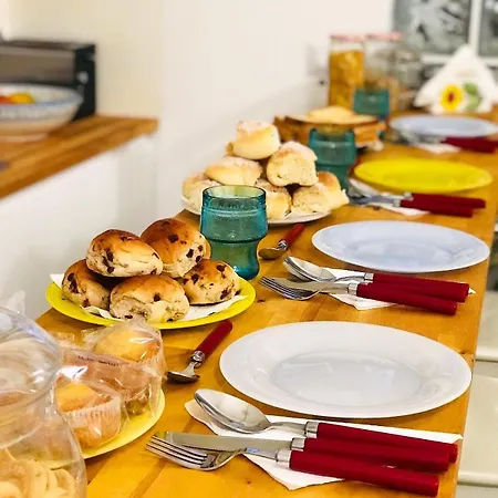 Alojamento de Acomodação e Pequeno-almoço Opera Dei Pupi