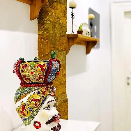 Opera Dei Pupi Nocleg ze śniadaniem 4*