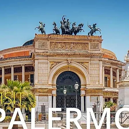Opera Dei Pupi Nocleg ze śniadaniem 4*